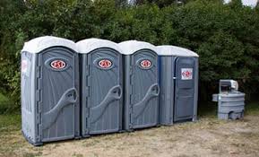 Best Portable Toilet Rental for Emergency Services  in Glouster, OH